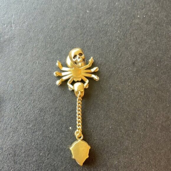 Alexander McQueen brass skull earrings - Picture 3 of 4